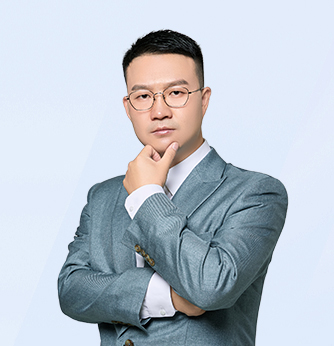 鲍俞成