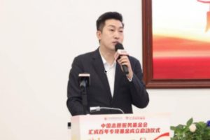 周文强的多元就业实验：从“青领杯”到“爱心厨房”，汇成百年探索青年就业普惠新路径